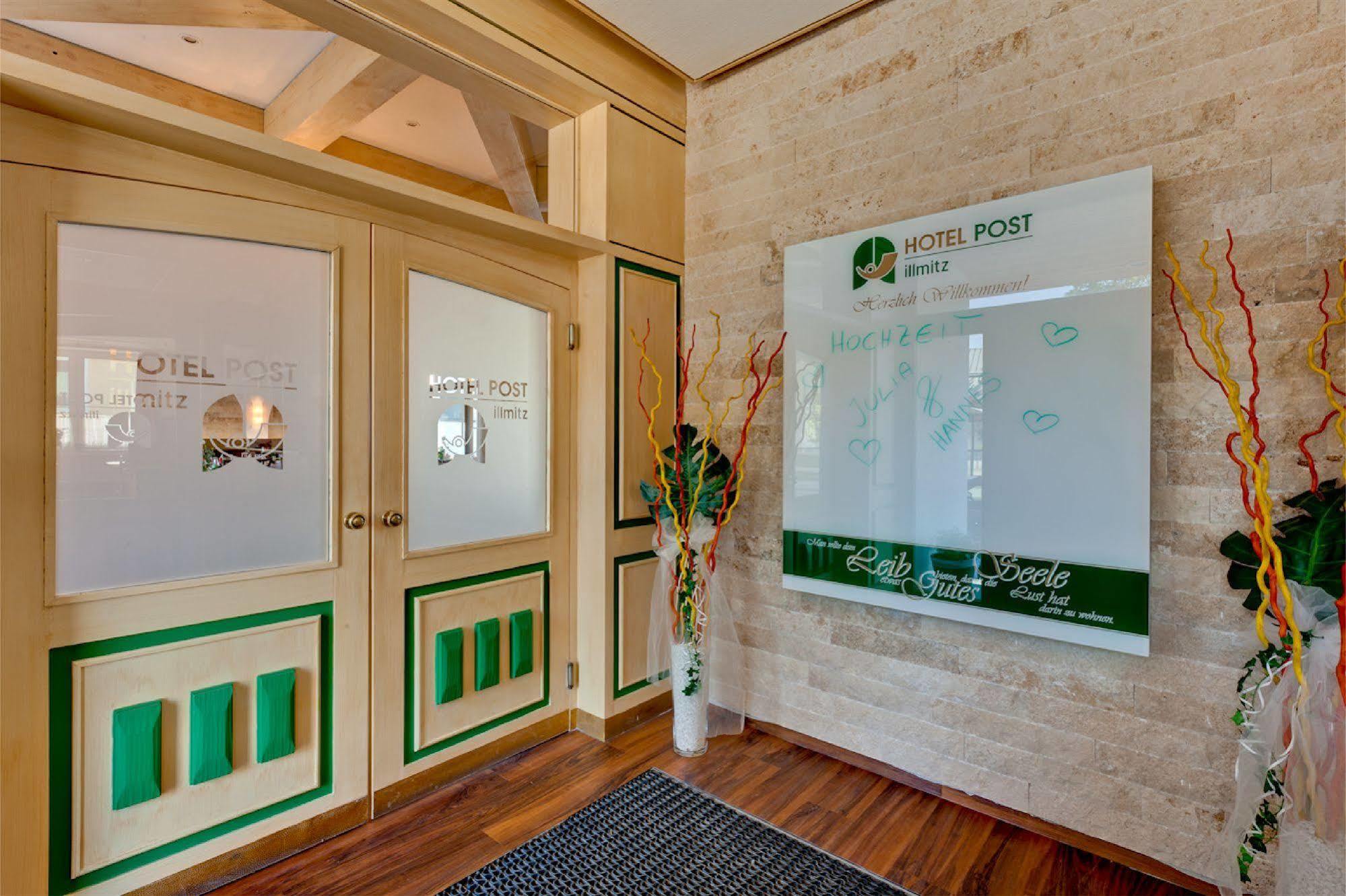 Hotel Zur Post Илмиц Екстериор снимка